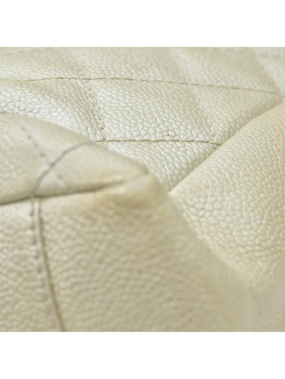 $2900 2006 Chanel Caviar Grand Shopping Tote GST Light Gold